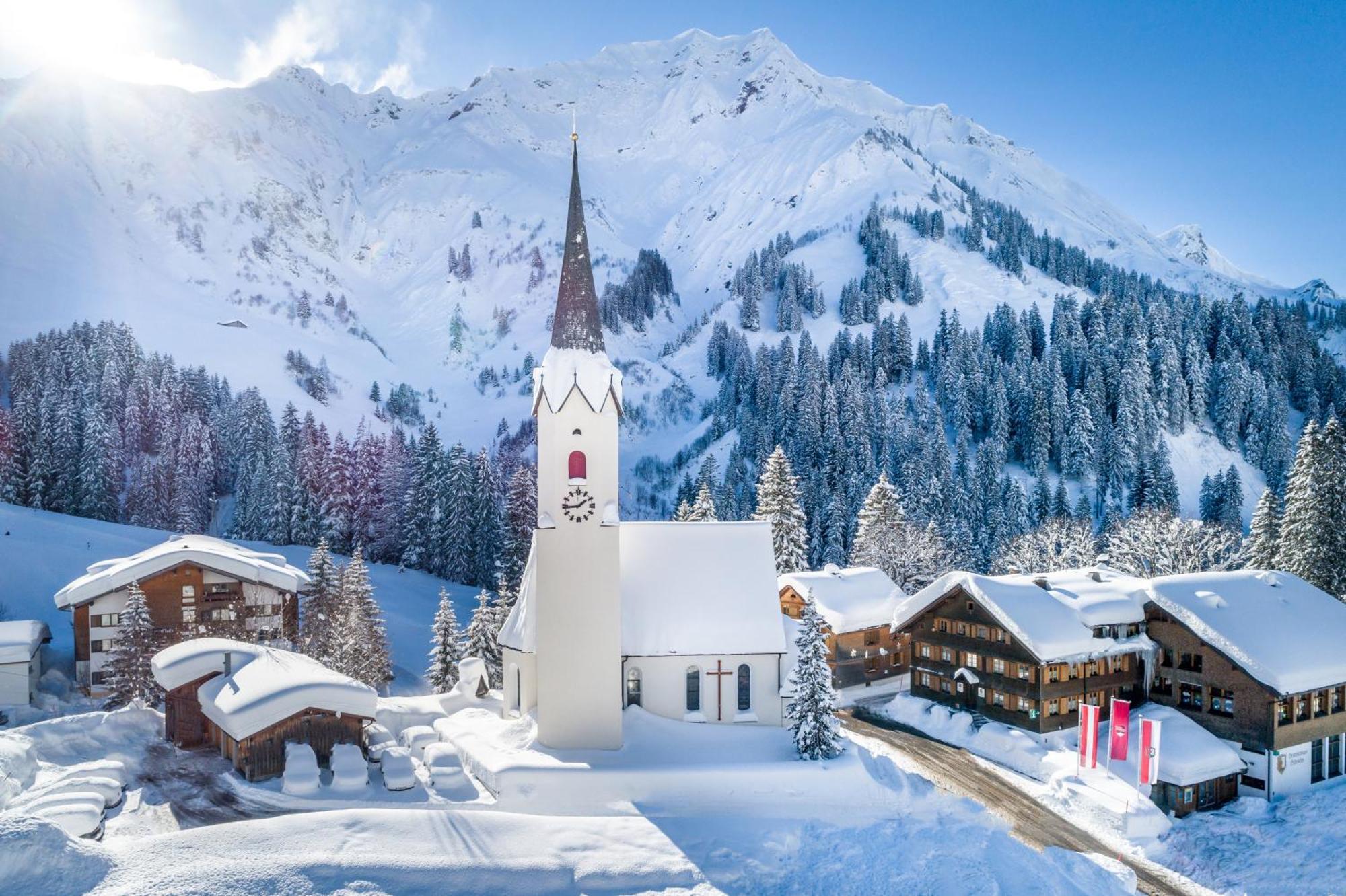 Berghaus Schroecken - Hotel Apartments Spa Экстерьер фото