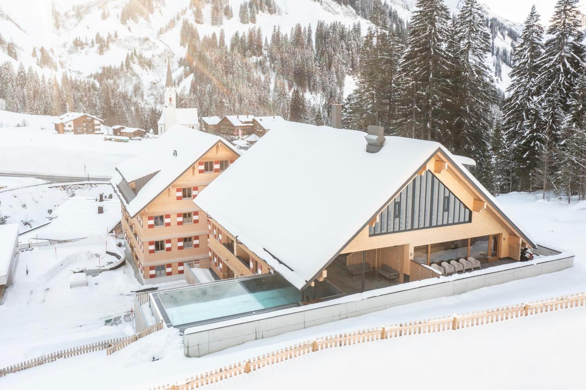 Berghaus Schroecken - Hotel Apartments Spa Экстерьер фото